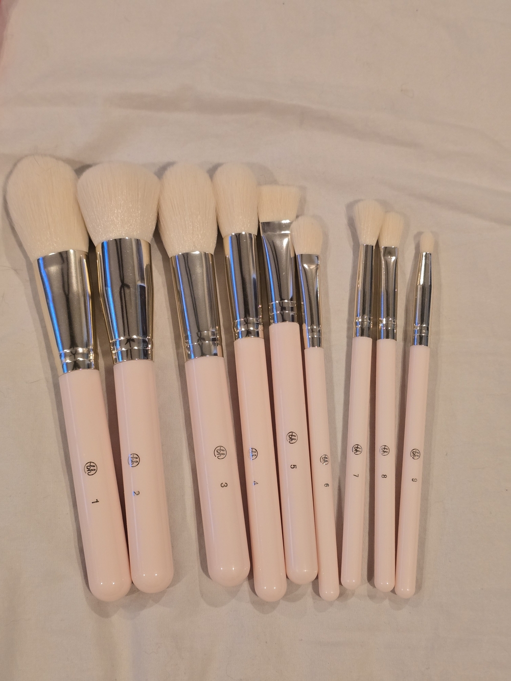 BH Cosmetics Light Pink 9-Piece Makeup Brush Set